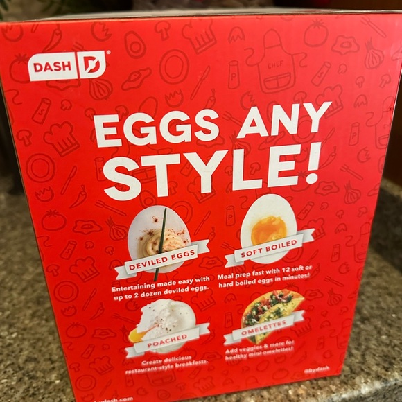DASH Deluxe Rapid Egg Cooker for Hard Boiled, Poached, Scrambled Eggs & Omelets - Picture 5 of 5